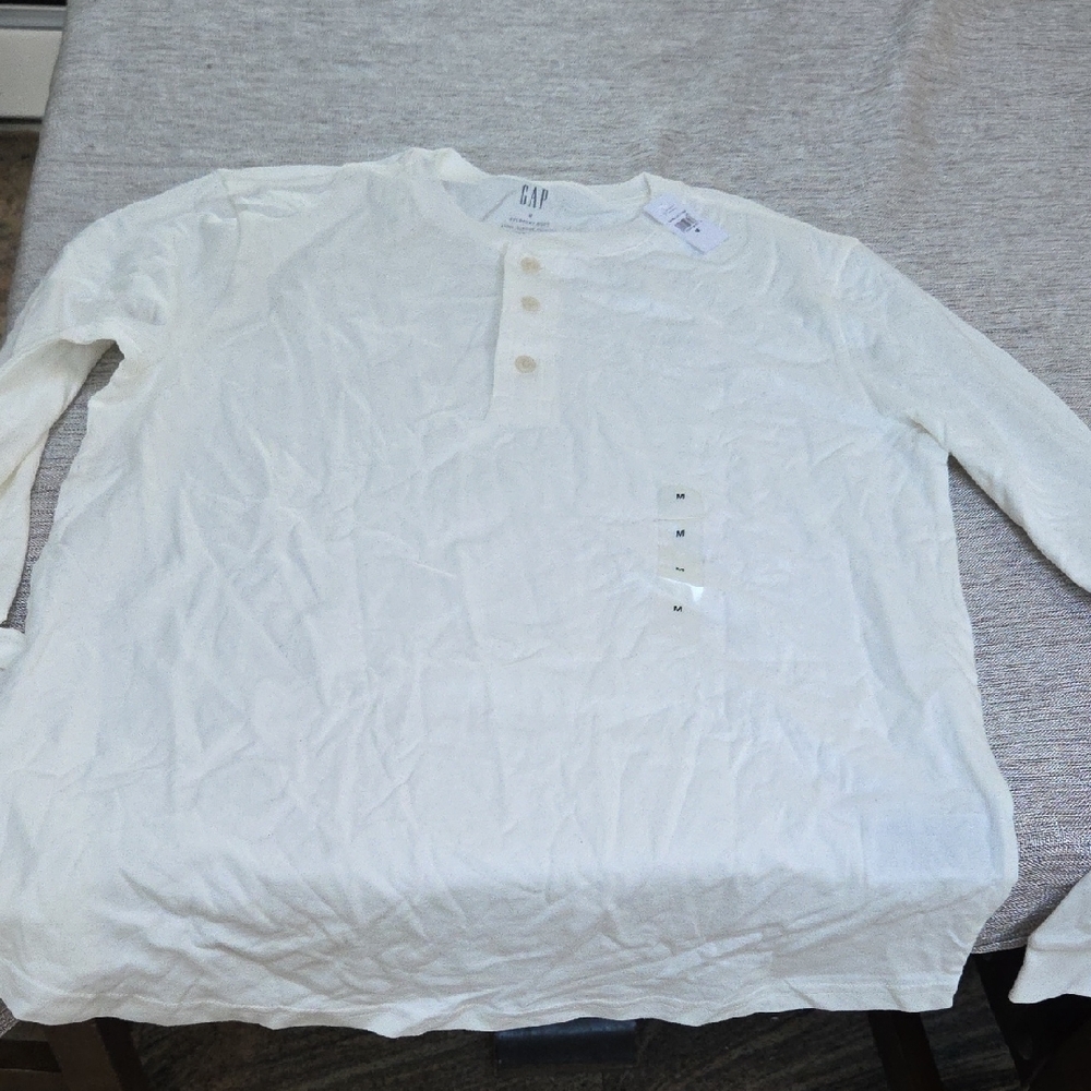 GAP Cream Long Sleeve Shirt - Picture 4 of 4